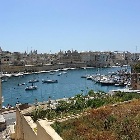 Harbour View Apt With Terrace Kalkara Exterior photo